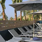 מלון Napoleon מנטון