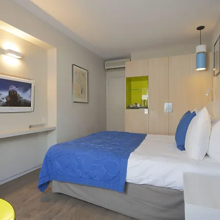 Napoléon Hotel 4*