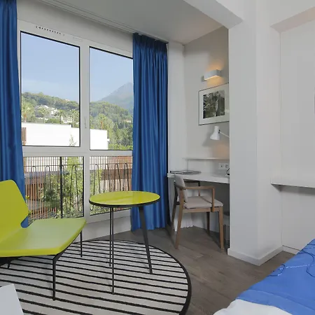 拿破仑酒店 酒店